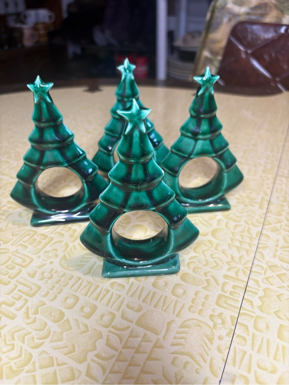 Vintage Green Ceramic Christmas Tree Napkin Rings - Holiday Table Decor